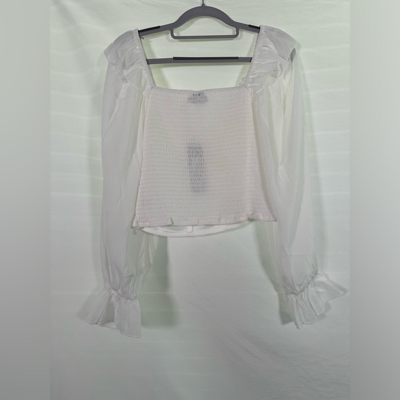 Vici Collection Julie Ruffle Shoulder Crop Top Size Medium - Picture 6 of 8